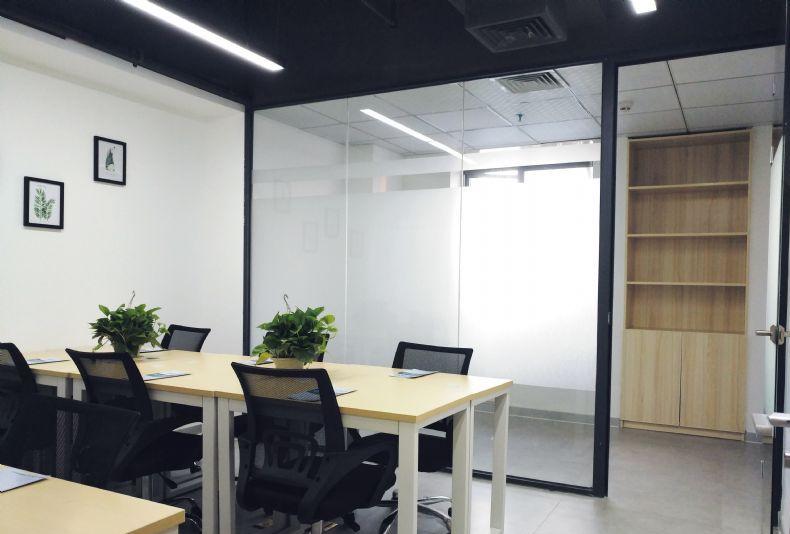 1545788924200470.jpg 報關行業